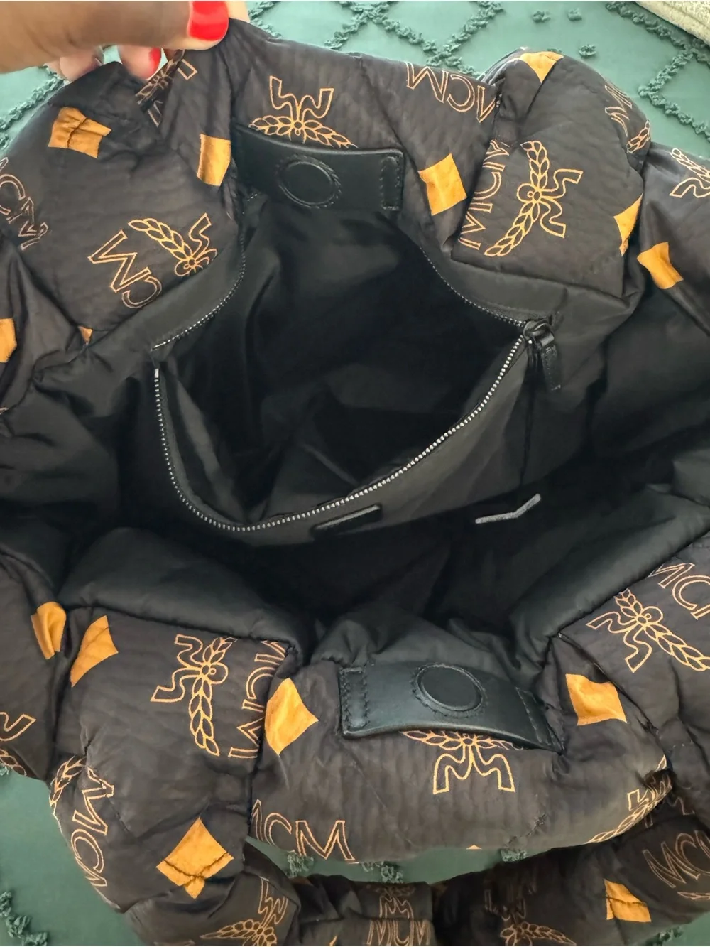 MCM puffer tote